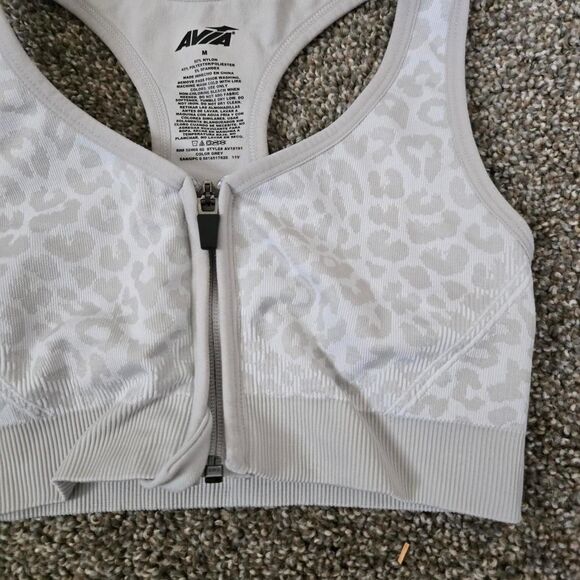 Women's Avia Workout Athletic Cheetah Print Zipper Sports Bra Medium - Picture 3 of 5